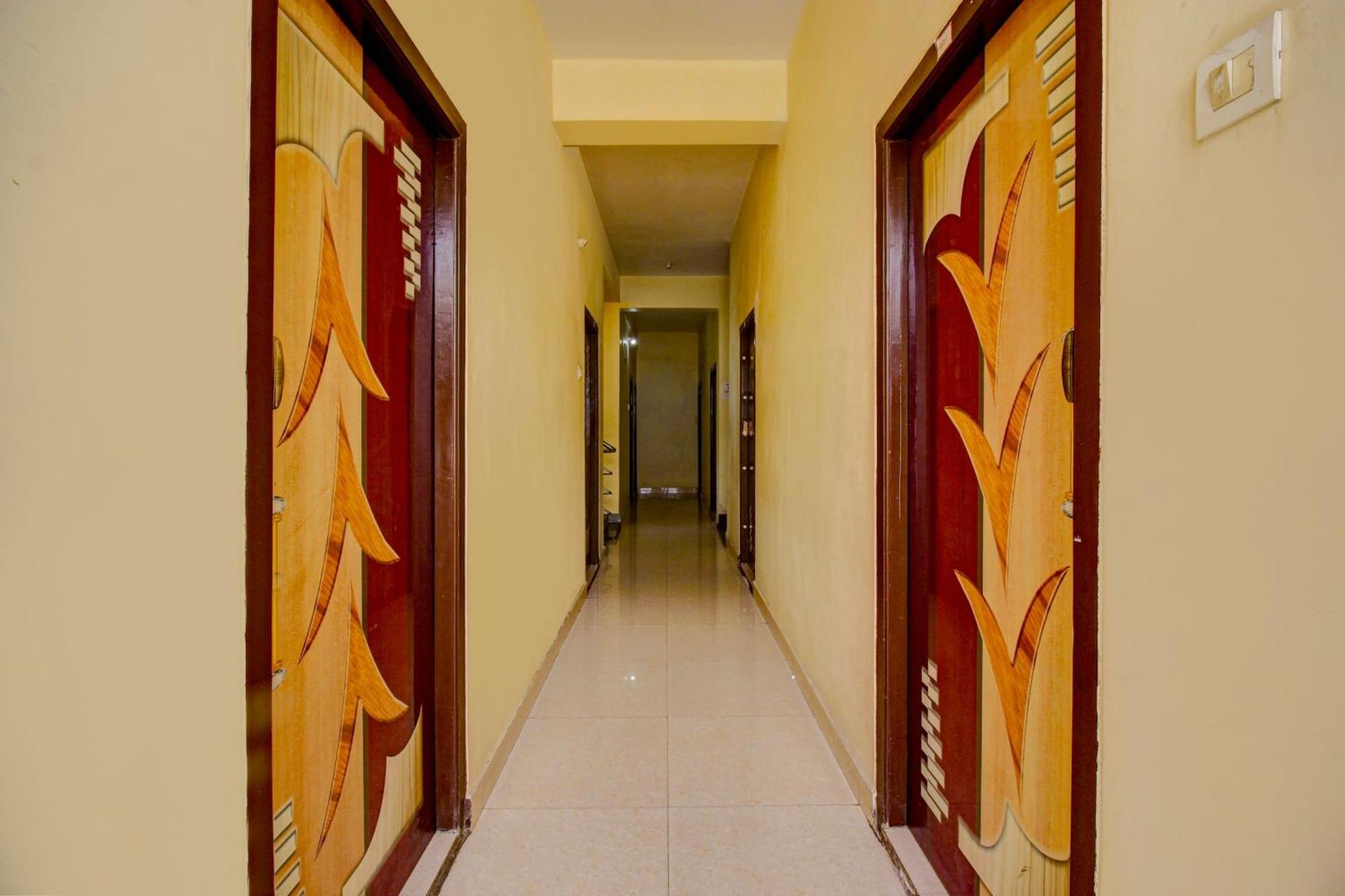 Spot On Sankalp Residency Hotell Hyderabad Eksteriør bilde